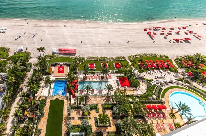 Photo 11 of 17975 Collins Avenue, N-1802, Sunny Isles Beach, FL 33160
