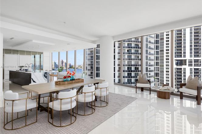 Photo 9 of 17975 Collins Avenue, N-1802, Sunny Isles Beach, FL 33160