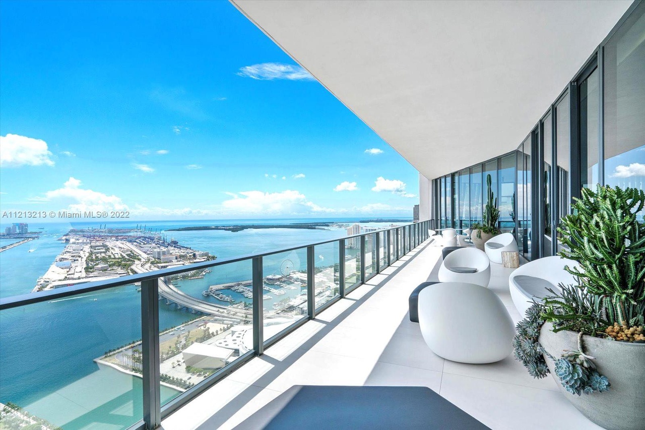 1000 Biscayne Boulevard, ph 57, Miami, FL