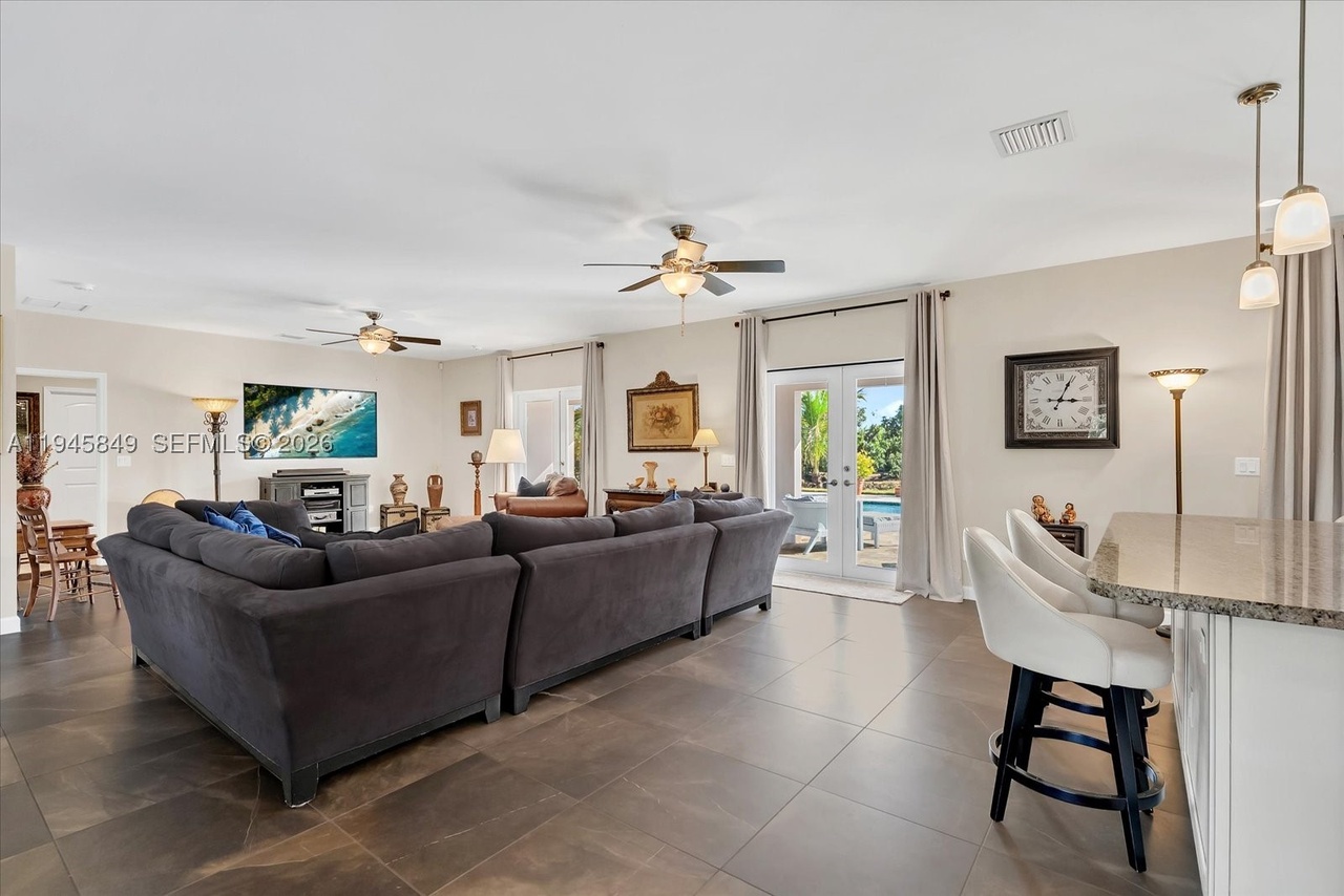 Photo 13 of 15150 Southwest 240th Street, Homestead, FL 33032