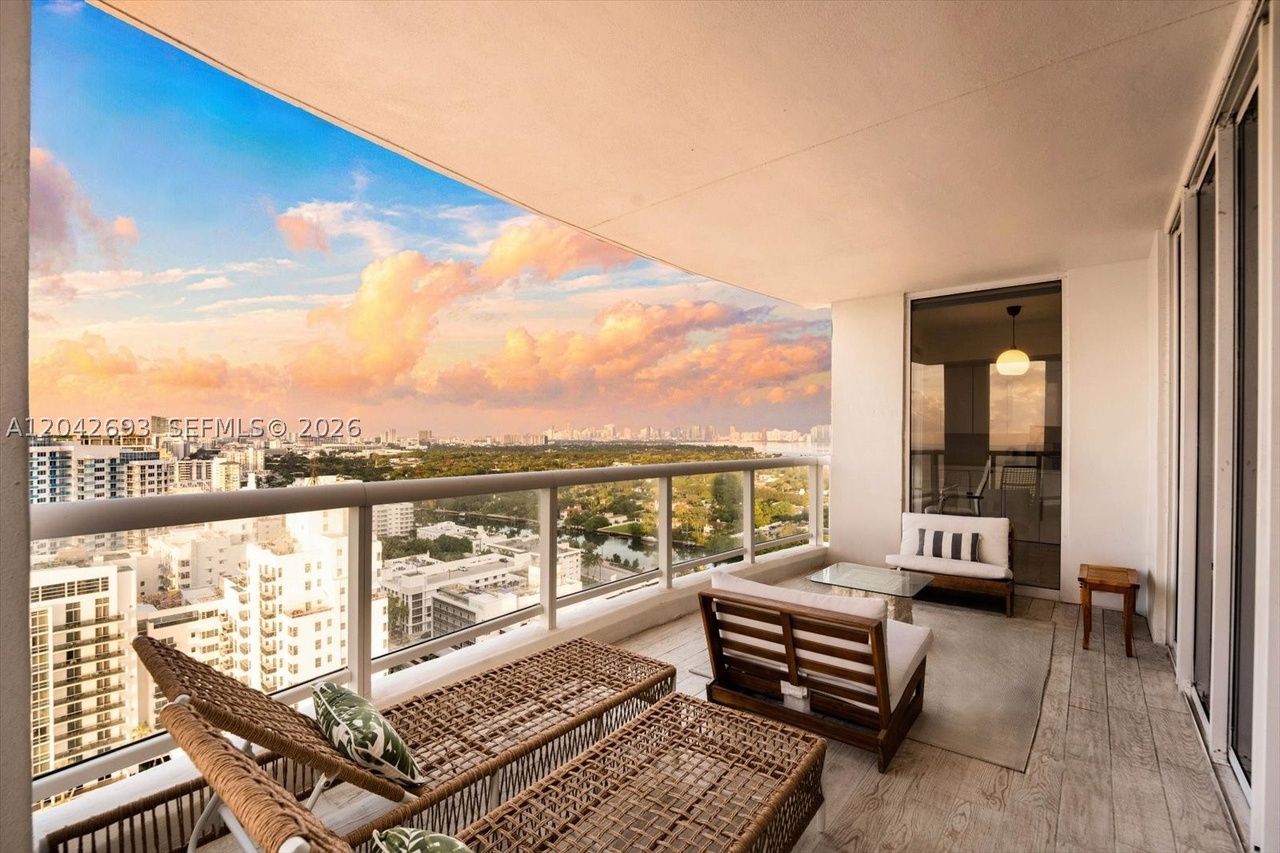 Photo 3 of 4201 Collins Avenue, #2301, Miami Beach, FL 33140