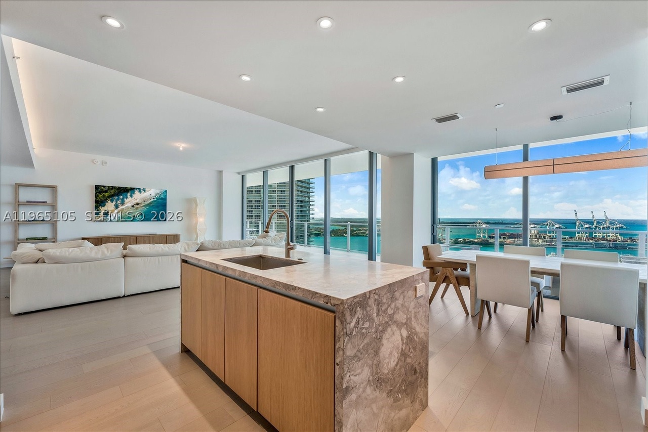 Photo 7 of 501 West Avenue, 3102, Miami Beach, FL 33139