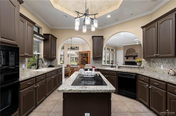 Photo 13 of 2116 West Alberta Road, Edinburg, TX 78539