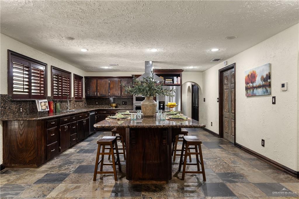 Photo 10 of 2714 Lake Shore Drive, Edinburg, TX 78539