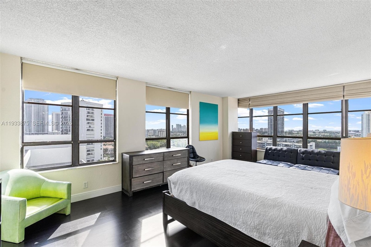 Photo 13 of 500 Three Islands Boulevard, APT 1112, Hallandale Beach, FL 33009