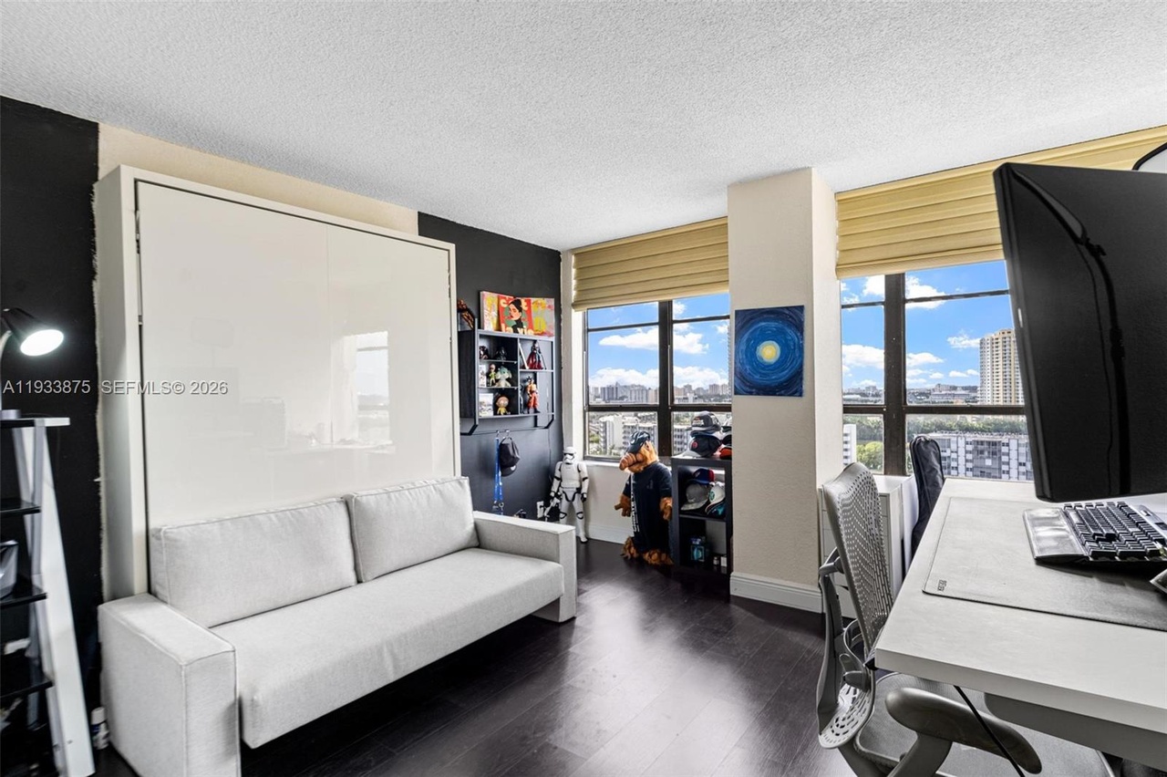 Photo 9 of 500 Three Islands Boulevard, APT 1112, Hallandale Beach, FL 33009