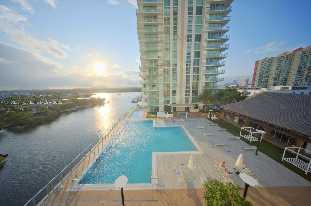 300 Sunny Isles Boulevard, #4-1904, Sunny Isles Beach, FL