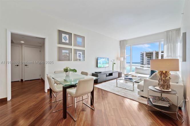 Photo 9 of 6801 Collins Avenue, unit ph06, Miami Beach, FL 33141