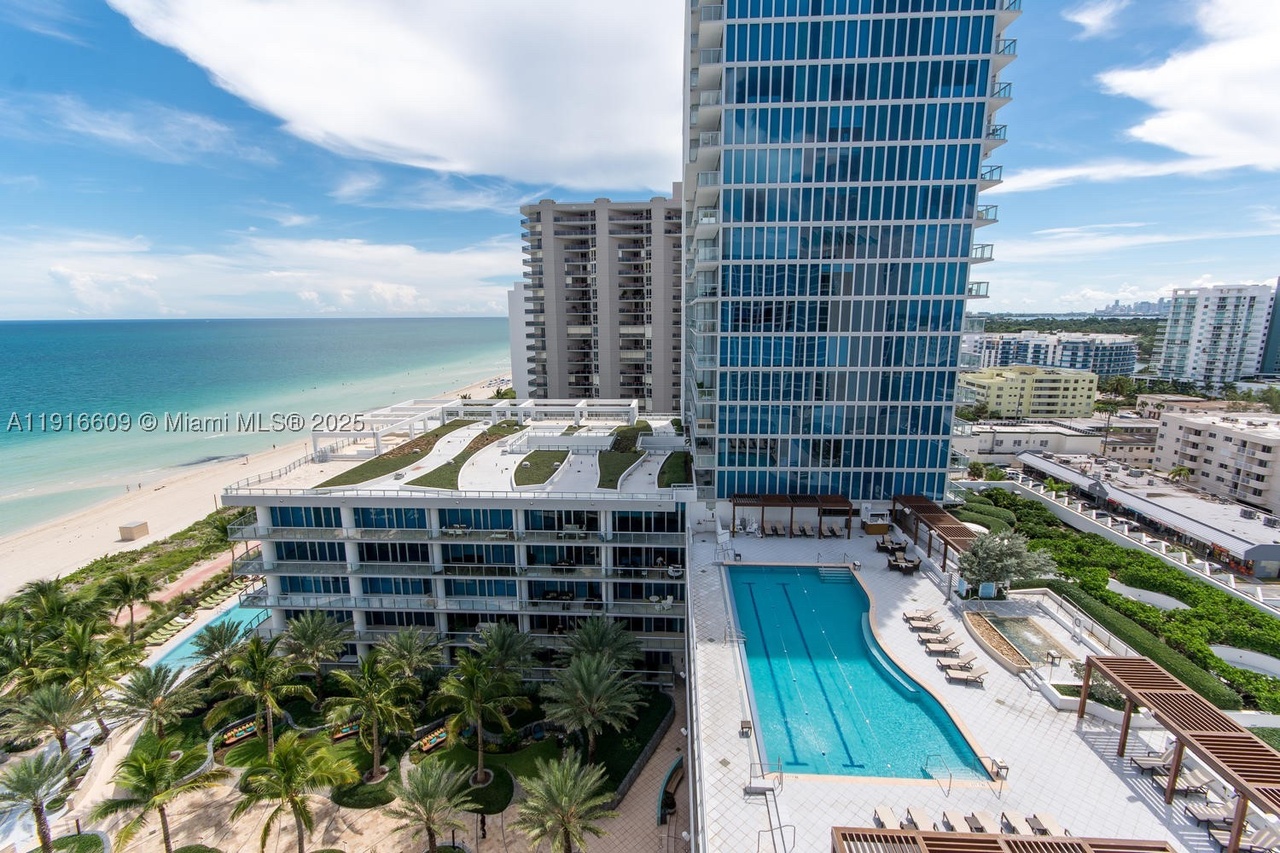 6801 Collins Avenue, unit ph06, Miami Beach, FL