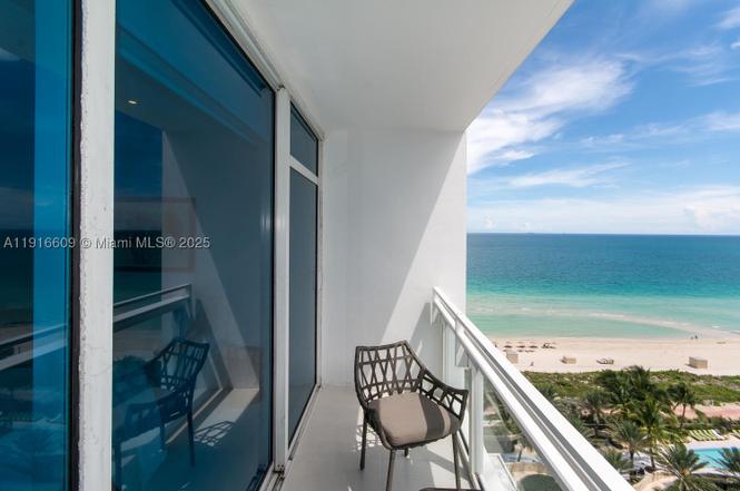 Photo 3 of 6801 Collins Avenue, unit ph06, Miami Beach, FL 33141