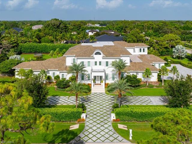 Photo 5 of 188 West St, Naples, FL 34108
