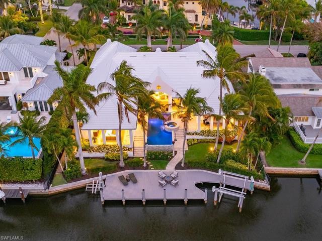 Photo 4 of 1750 4th St S, Naples, FL 34102