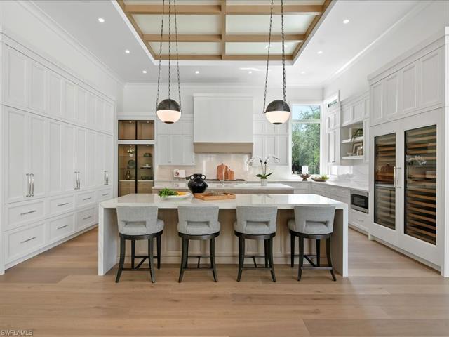 Photo 11 of 208 Hickory Rd, Naples, FL 34108