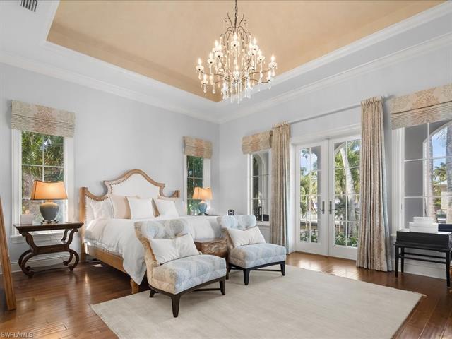 Photo 16 of 1750 4th St S, Naples, FL 34102