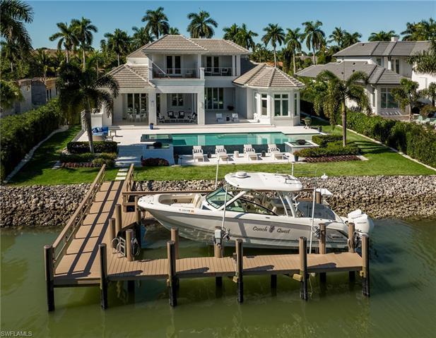 1351 Spyglass Ln, Naples, FL