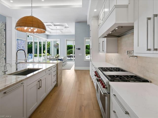 Photo 9 of 188 West St, Naples, FL 34108