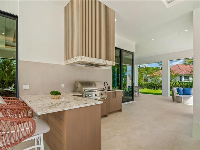 Photo 29 of 500 Ridge Dr, Naples, FL 34108
