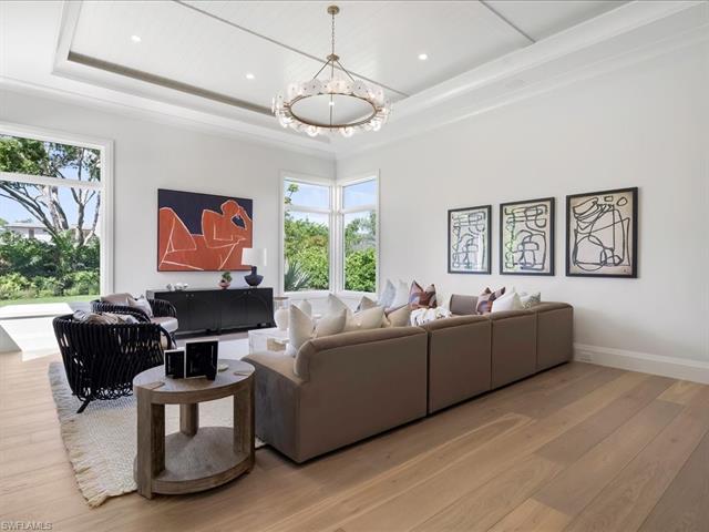 Photo 27 of 208 Hickory Rd, Naples, FL 34108