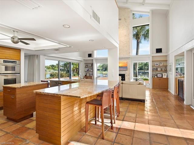 Photo 18 of 154 Cajeput Dr, Naples, FL 34108