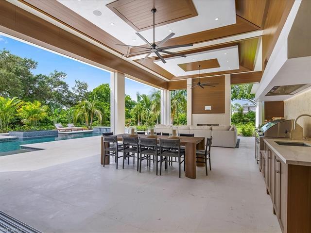 Photo 28 of 208 Hickory Rd, Naples, FL 34108