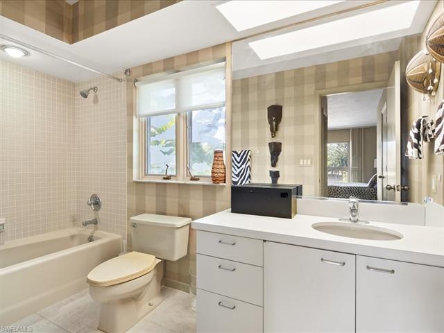 Photo 30 of 154 Cajeput Dr, Naples, FL 34108
