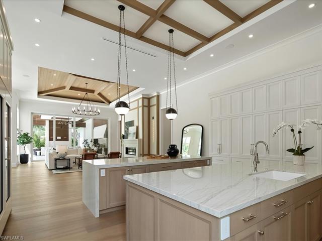 Photo 12 of 208 Hickory Rd, Naples, FL 34108