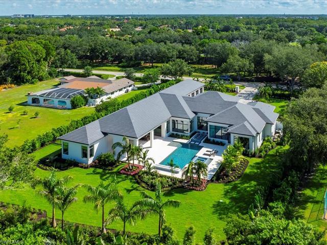Photo 30 of 208 Hickory Rd, Naples, FL 34108
