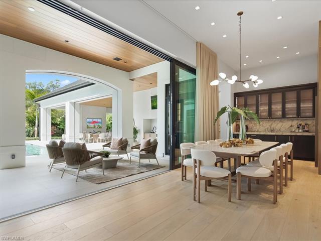 Photo 12 of 117 West St, Naples, FL 34108