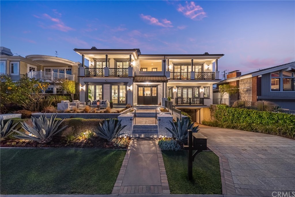 920 Kings Road, Newport Beach, CA