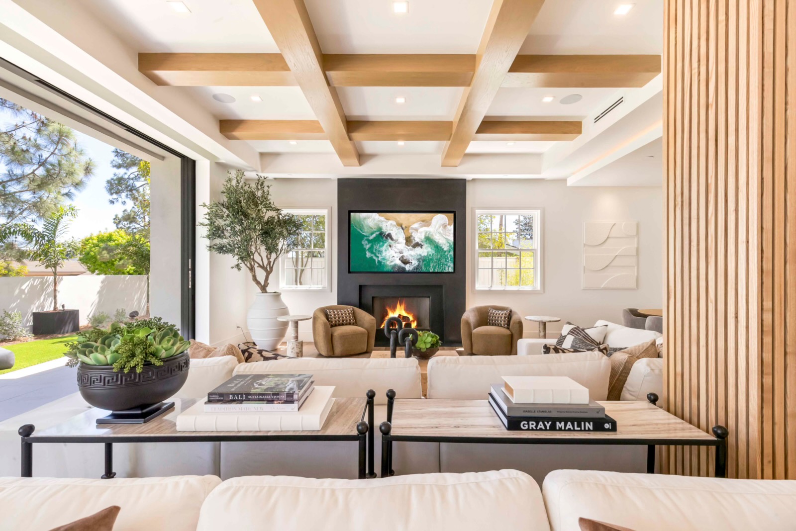 Photo 4 of 6 Pinehurst Lane, Newport Beach, CA 92660
