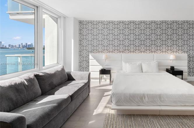 Photo 5 of 1100 West Avenue, Unit 408, Miami Beach, FL 33139