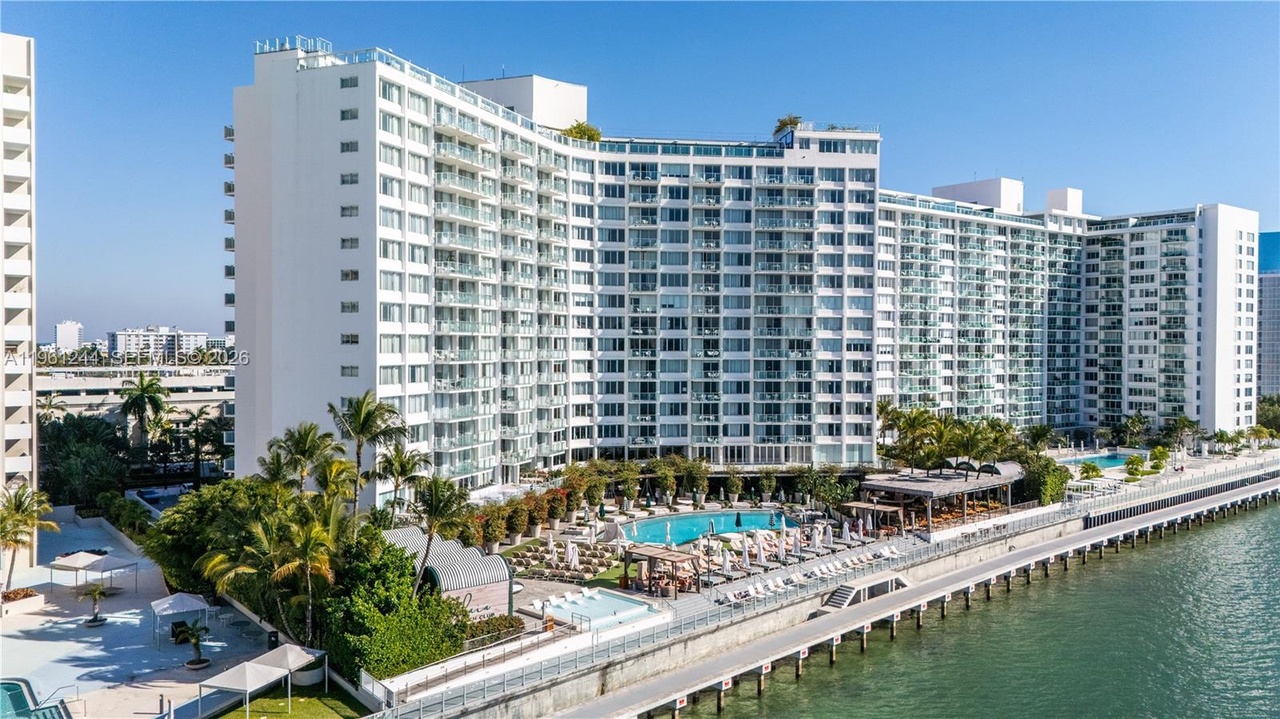 1100 West Avenue, Unit 408, Miami Beach, FL