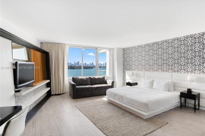 Photo 2 of 1100 West Avenue, Unit 408, Miami Beach, FL 33139
