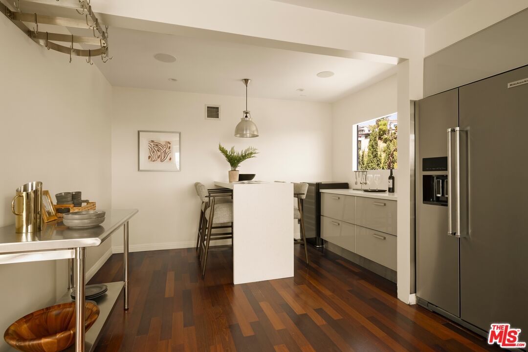 Photo 9 of 6350 Bryn Mawr Dr, Los Angeles, CA 90068
