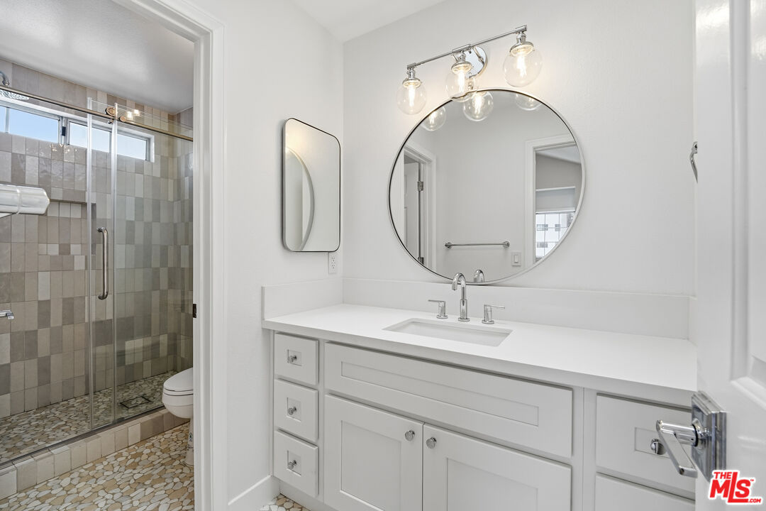 Photo 6 of 100 S Catalina Ave, #A, Redondo Beach, CA 90277