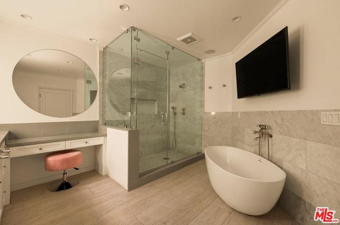 Photo 9 of 1409 Club View Drive, Los Angeles, CA 90024