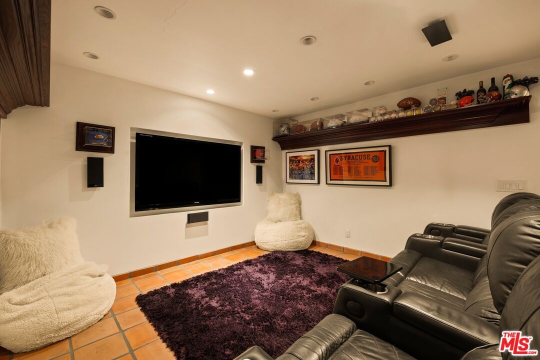 Photo 11 of 1409 Club View Drive, Los Angeles, CA 90024