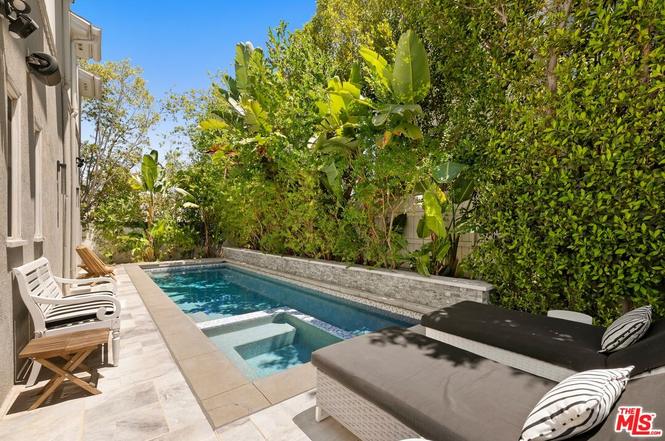 Photo 2 of 1409 Club View Drive, Los Angeles, CA 90024