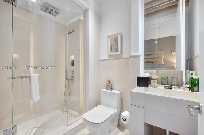 Photo 17 of 102 24th Street, Miami Beach, FL 33139