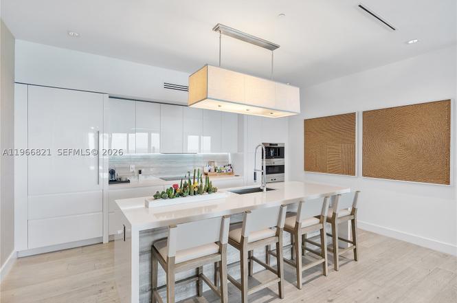 Photo 13 of 102 24th Street, Miami Beach, FL 33139