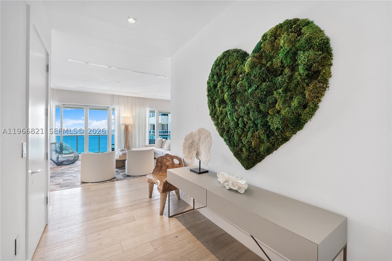 Photo 8 of 102 24th Street, Miami Beach, FL 33139