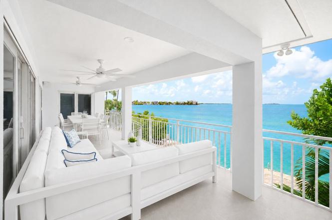 Photo 10 of 414 Caribbean Drive East, Summerland Key, FL 33042