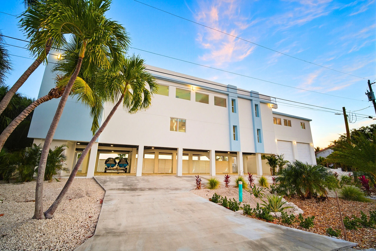 Photo 7 of 1041 Buttonwood Drive East, Upper Sugarloaf Key, FL 33042