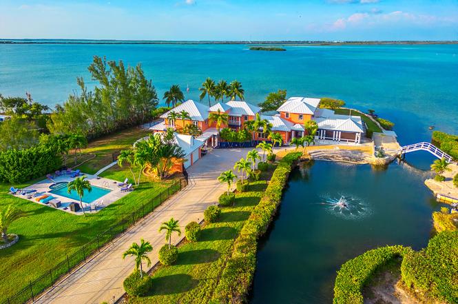 17279 Oleander Lane, Upper Sugarloaf Key, FL