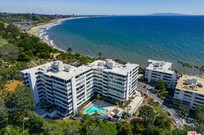 17352 Sunset Boulevard, #202, Pacific Palisades, CA