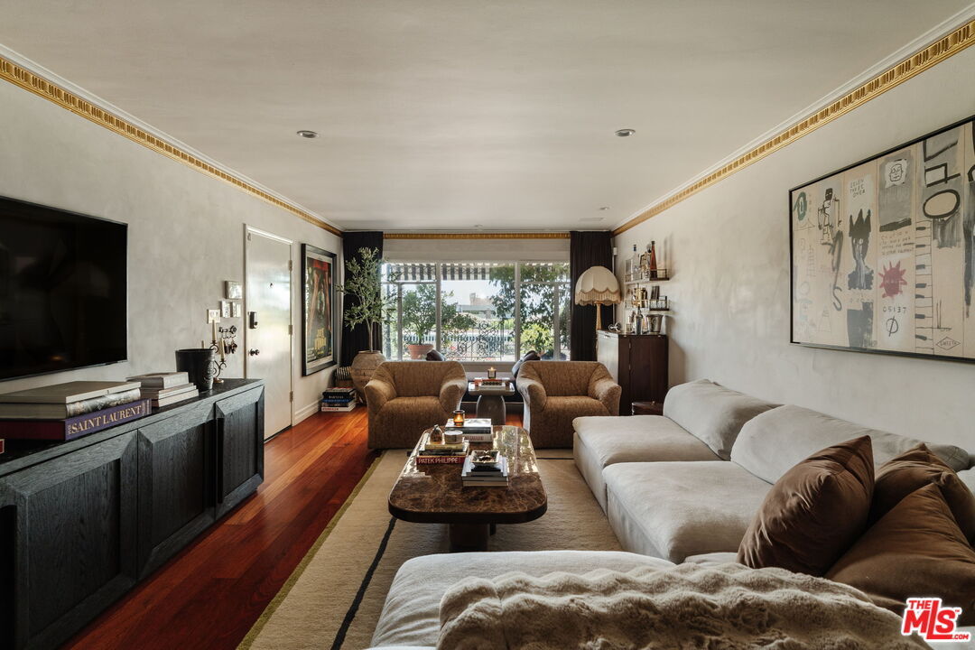 1219 Sunset Plaza Drive, #3, West Hollywood, CA