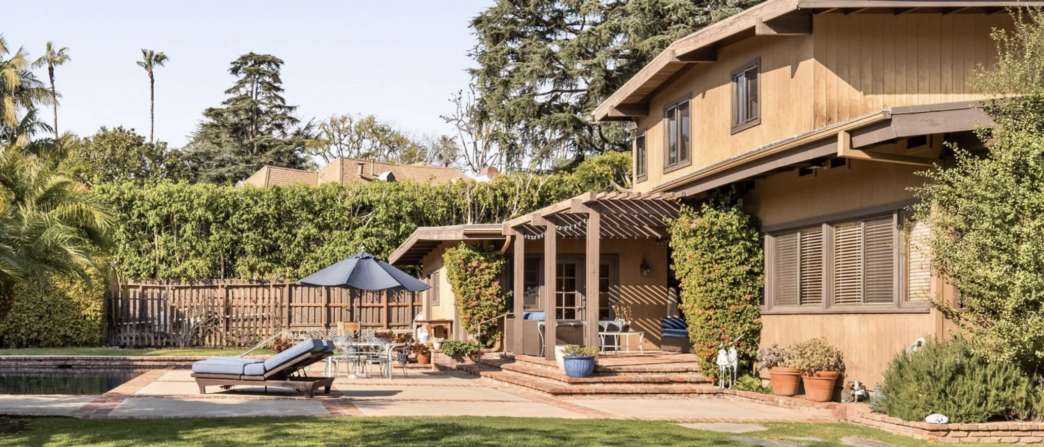 425 South Burlingame Avenue, Los Angeles, CA