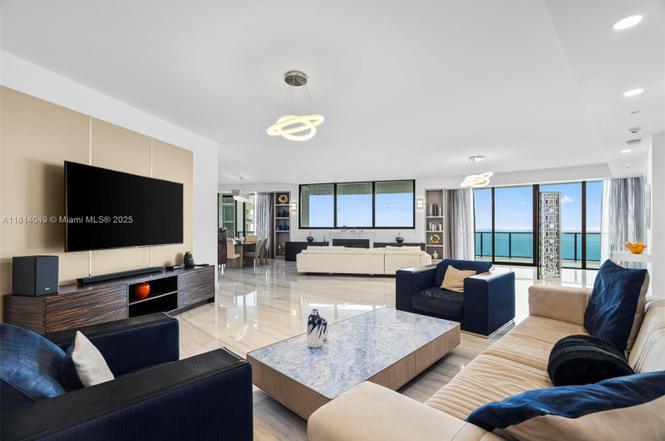 18555 Collins Avenue, #2105, Sunny Isles Beach, FL