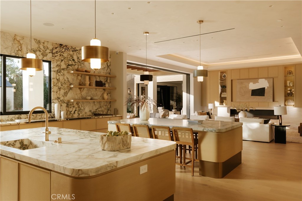 Photo 12 of 4543 Densmore Ave, Encino, CA 91436