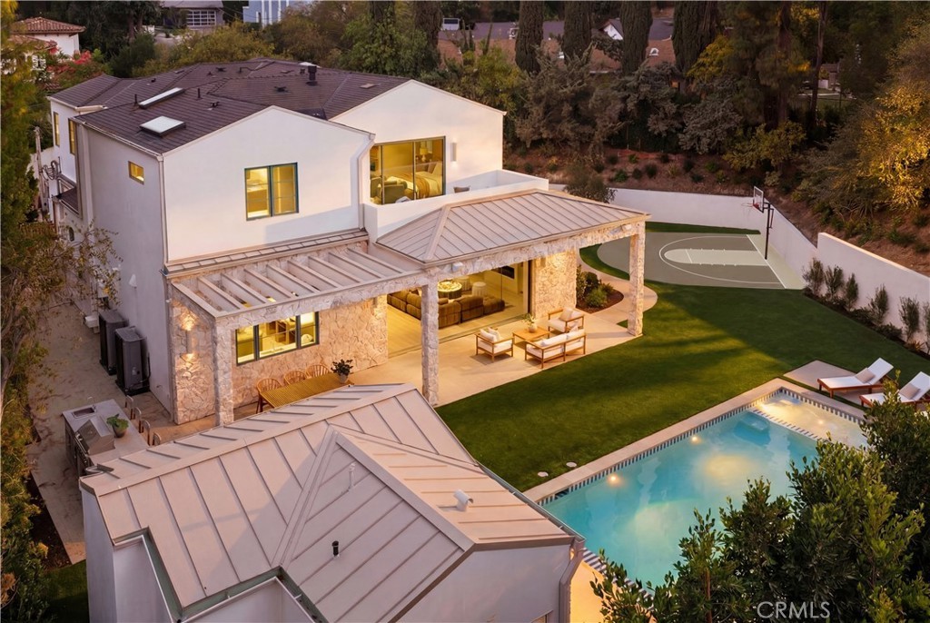 Photo 30 of 16933 Bosque Dr, Encino, CA 91436